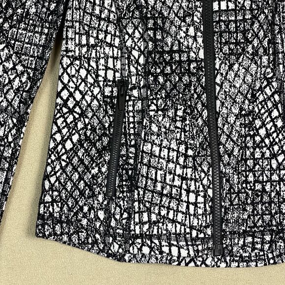 Lululemon Sweater Womens 8 Black White Define Jacket Full Zip Adult - Picture 3 of 13
